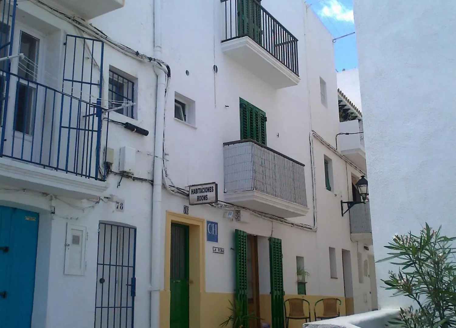 Отель Casa De Huespedes La Pena Ибица